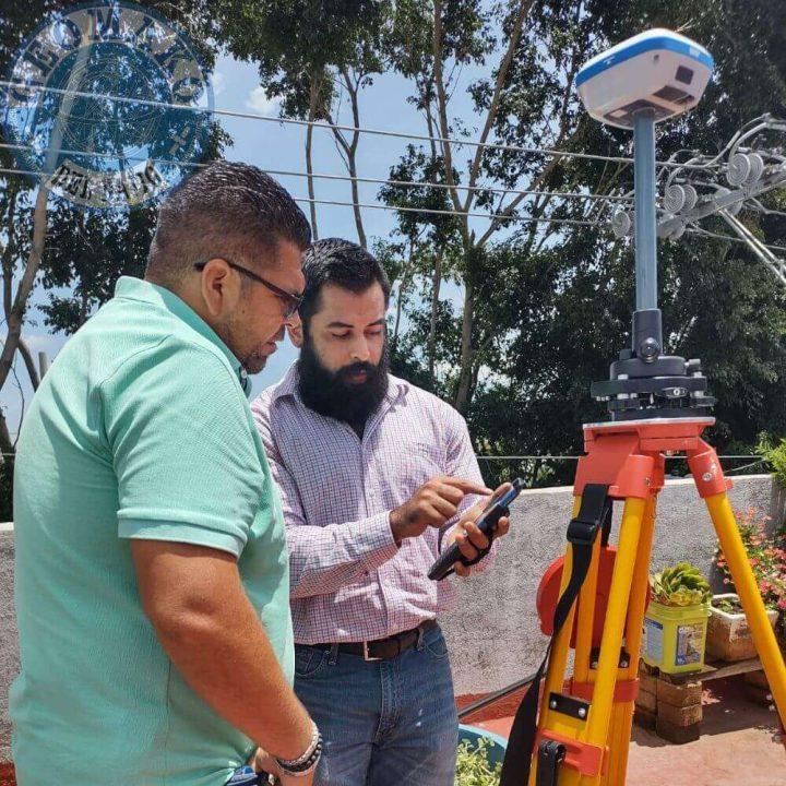 Capacitación de receptores GNSS de la marca Stonex (Página: Tarjeta de presentación digital | Ciencia: Topografía | Categoría: Equipos topográficos; 21) (Modelos: S850+, S880, S900+, S980+, S999)